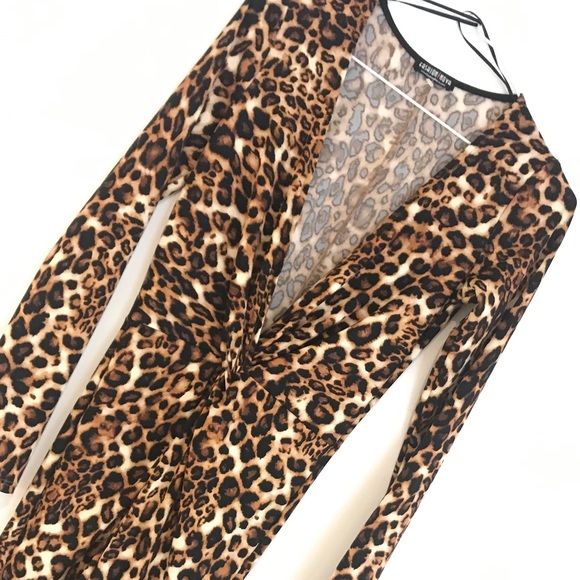 Fashion nova jumpsuit - Picture 4 of 8